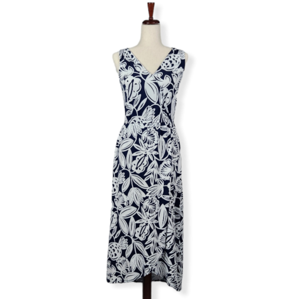 Elegant Navy and White Floral Dress Size Small Petite